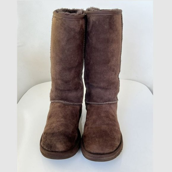 UGG® Australia Women's Classic Tall Sheepskin Boots Dark Chocolate Brown Size 6 - Picture 4 of 13
